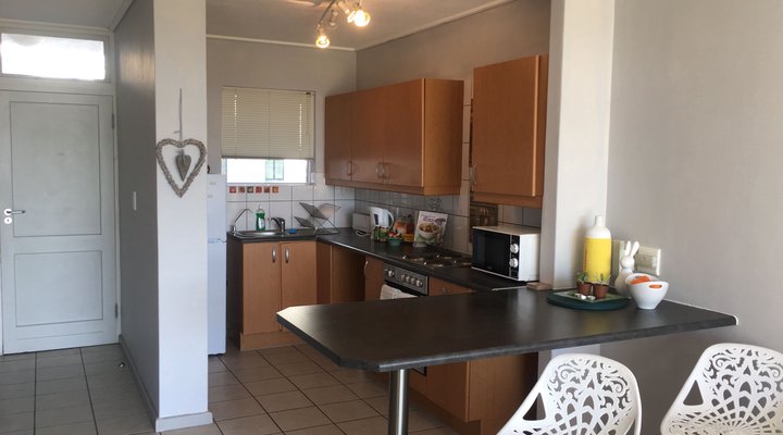 Sunny 2 Bedroom at Tygervalley Waterfront