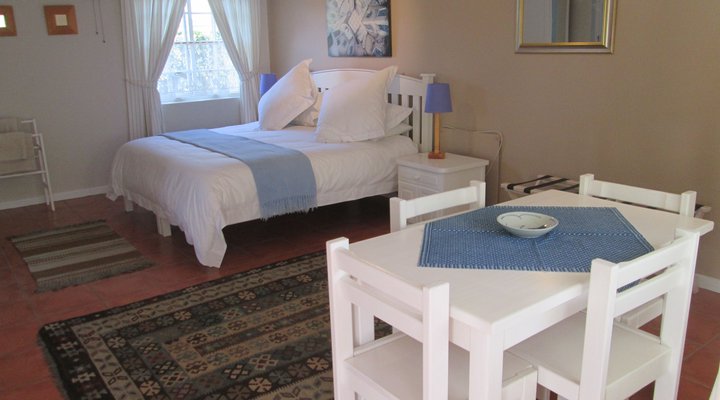 Villa-Roux Garden Cottage