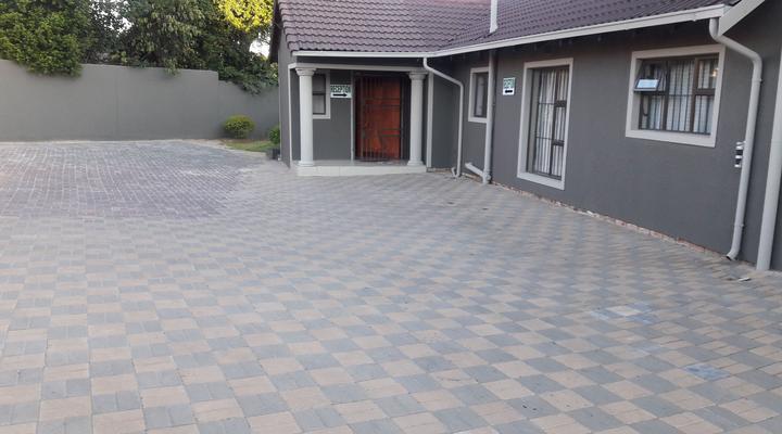 Alimop Bed and Breakfast