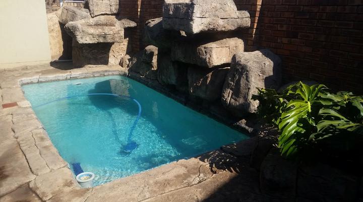 Villa Indoni Guest House