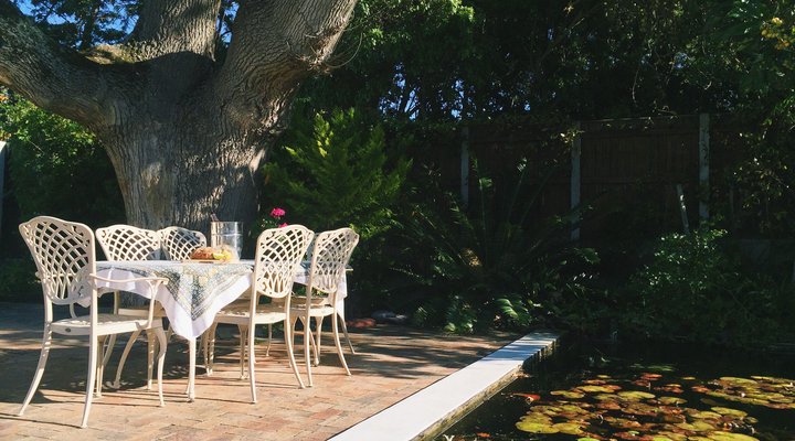 StrawberryRose Cottage