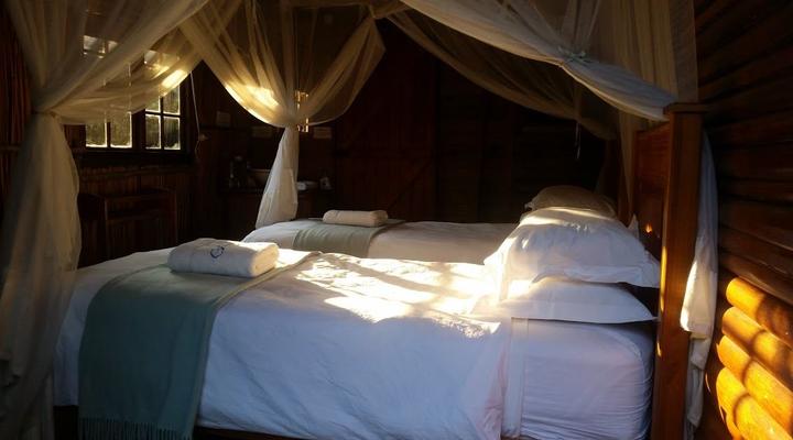 Utshwayelo, Kosi Mouth Lodge and Camp