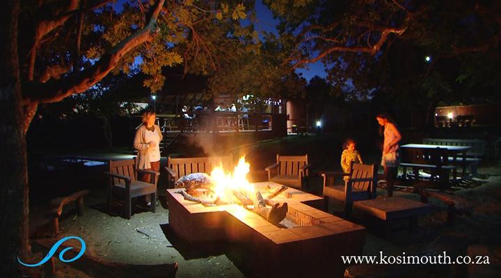 Utshwayelo, Kosi Mouth Lodge and Camp