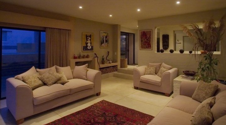 Marebella Seafront Guesthouse