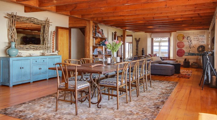 Arum Beach House 