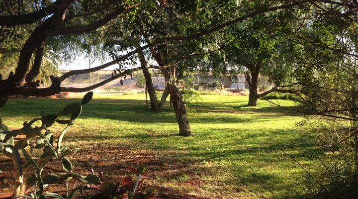 Kamelruhe Guest House & Camping