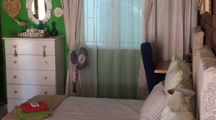 Kingfisher Song Guest House