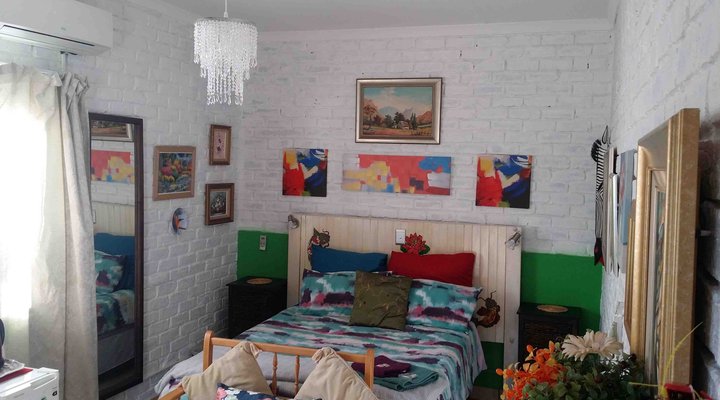 Kingfisher Song Guest House