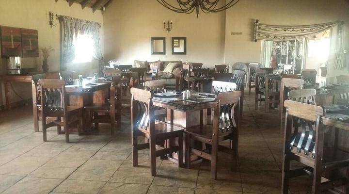 Tava Lingwe Game Lodge & Wedding Venue