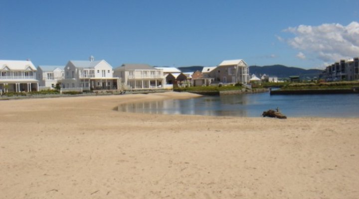 P106 Taliesin, Thesen Island, Knysna