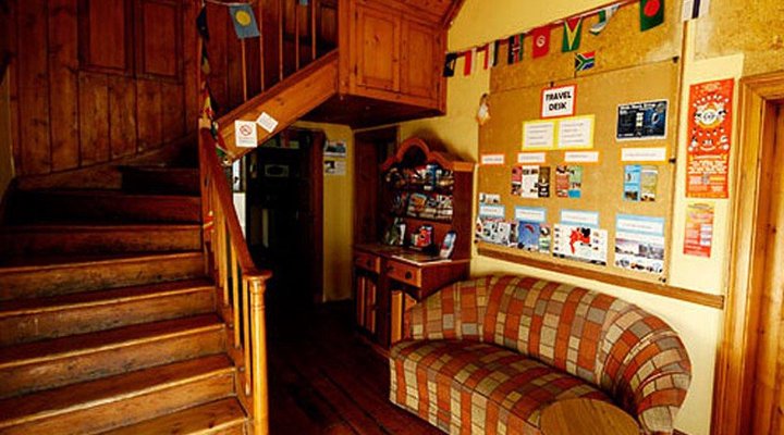 Oak Lodge FlashPackers
