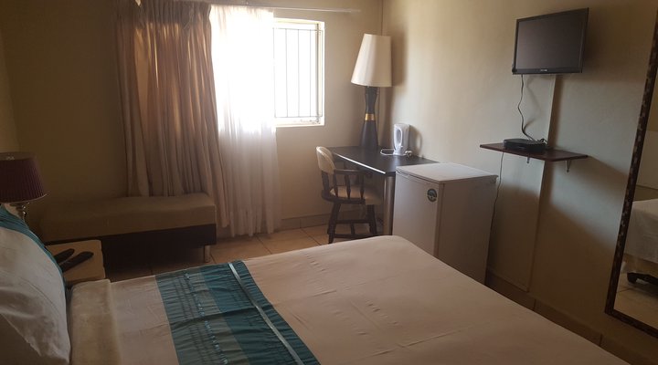 Karibouinn Guest House