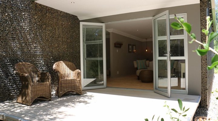 Gkhui Gkhui River Lodge