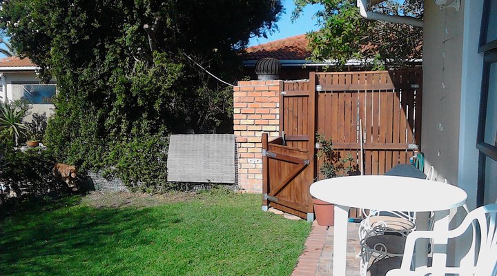 Tritonia Cottage