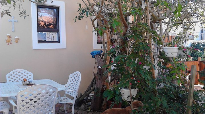Tritonia Cottage