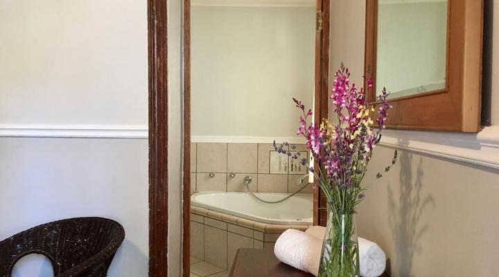 John Montagu Guest House