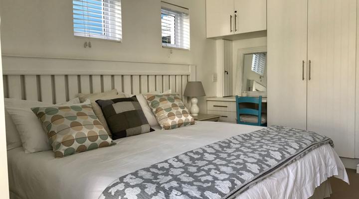 Saffron on Thesen Islands