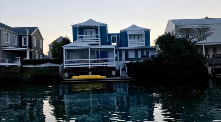 Saffron on Thesen Islands