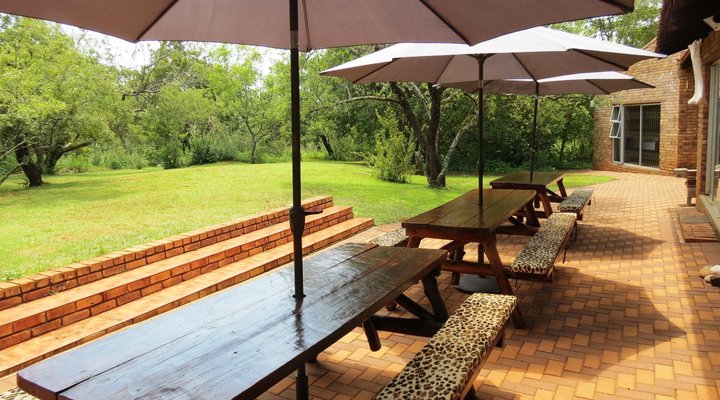 Meerkatplaats Guesthouse and B&B