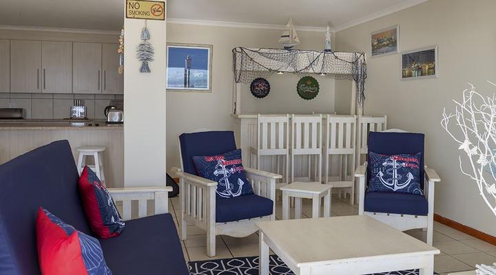 The White House Mossel Bay Self Catering Apartment