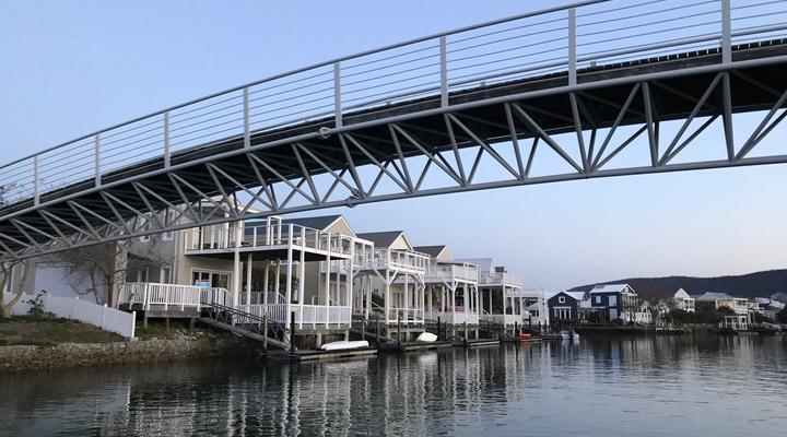 Saffron on Thesen Islands