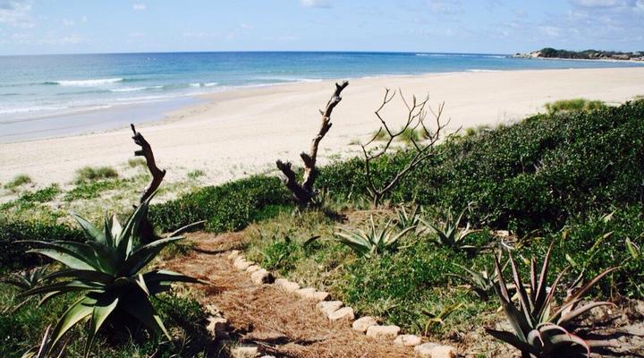 PURA VIDA BEACH HOUSE 6 sleeper