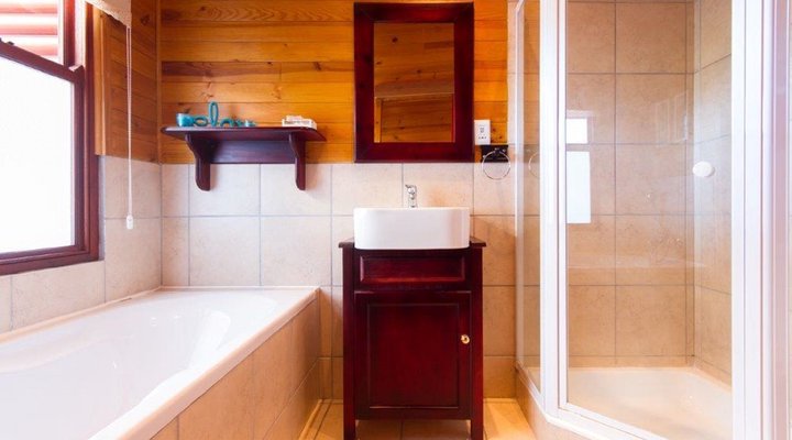 Slowdown Guesthouse