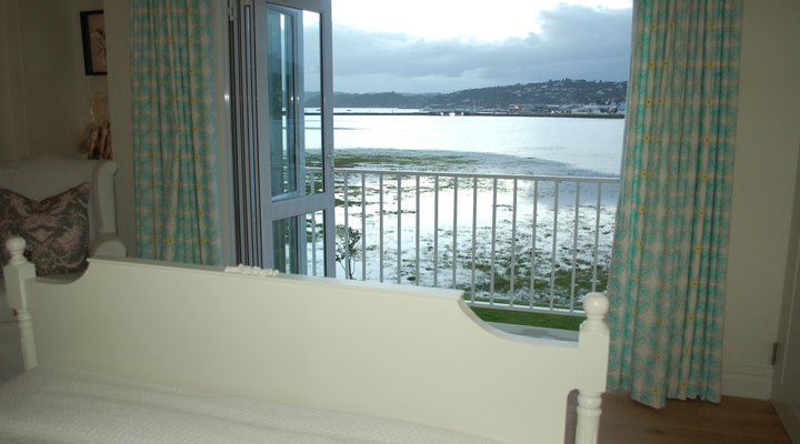 Afribode Water's Edge