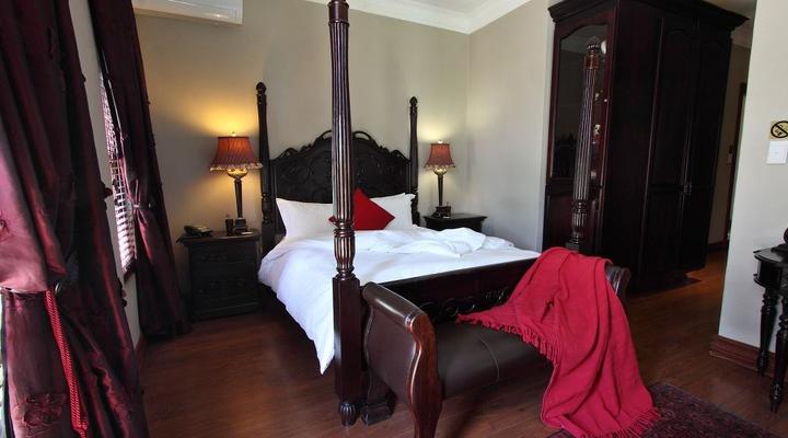 Candlewoods Guest House