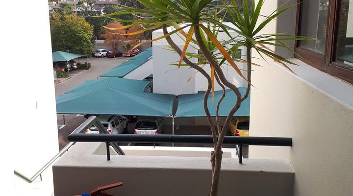 KNYS 'n NAutical on Herons Way