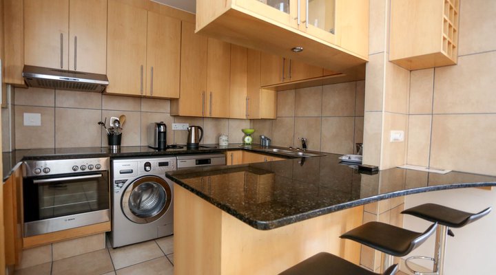 Hibernian Towers 1005