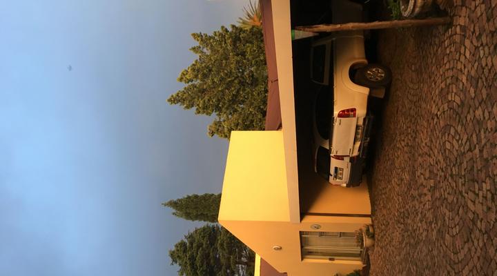 Woodpecker Guesthouse