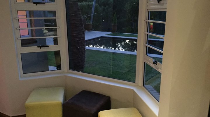 Spacious Cottage - Sandton