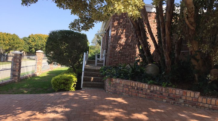 Glenelg Road Guesthouse