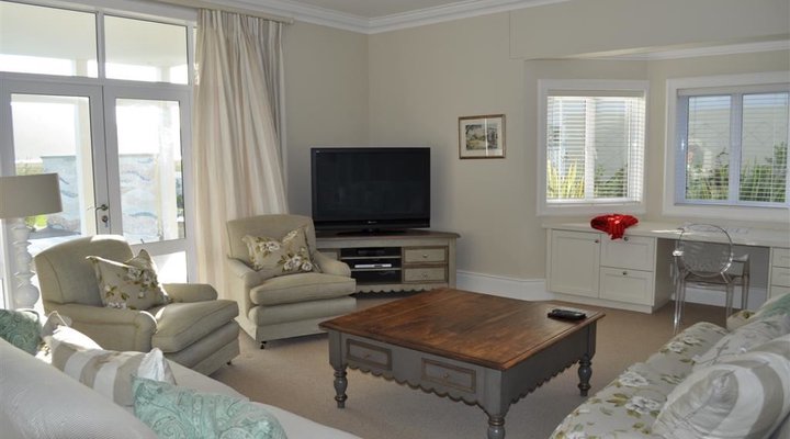 P108 Plantation Manor