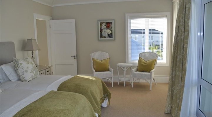 P108 Plantation Manor
