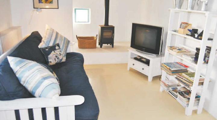 Sailling South Cottage