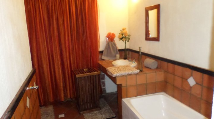 Nicama Lodge
