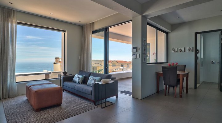 CAMPS BAY BREATH OF LIFE Protea Apartment