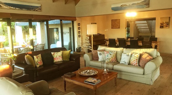 Seaview Hideaway