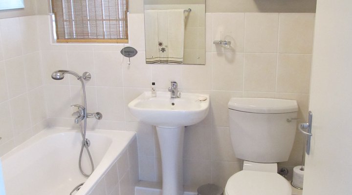 Villa Italia - Self Catering Penthouse, Century City