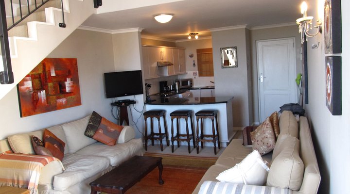 Villa Italia - Self Catering Penthouse, Century City