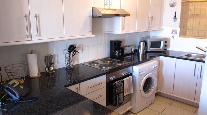 Villa Italia - Self Catering Penthouse, Century City