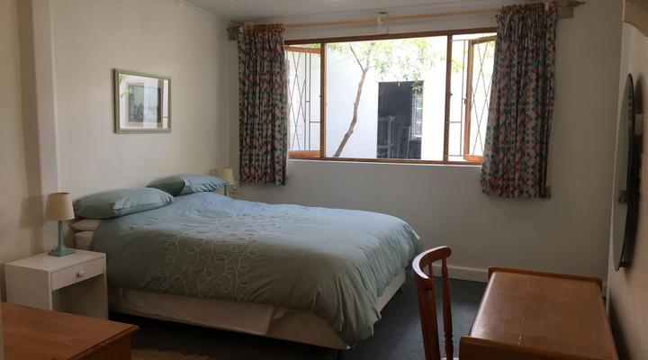 Craigleith Beach Cottage