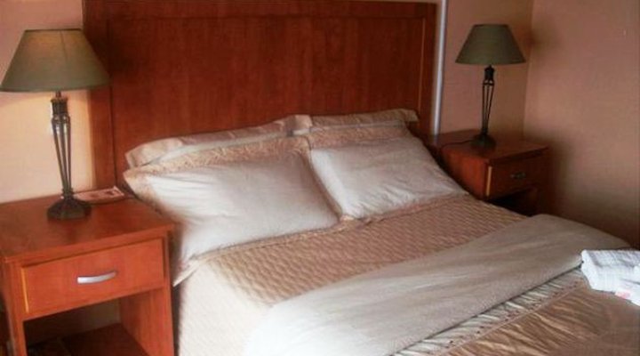 Reviera Park Guesthouse & Conference Centre