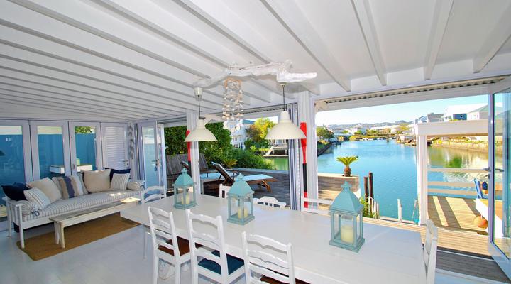 Delightful Luxury Beach House 