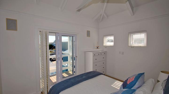 Delightful Luxury Beach House 