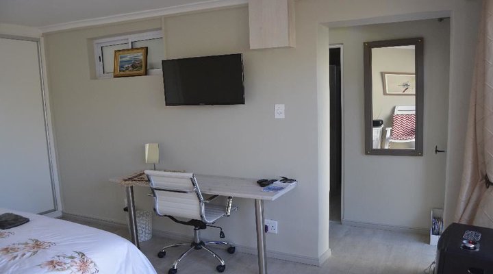 Cape Heather Tyger Valley 