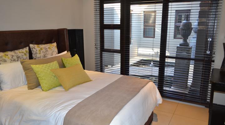 The Pecan Lake Guesthouse