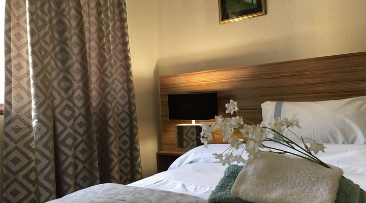 Pleasant Way Apartment